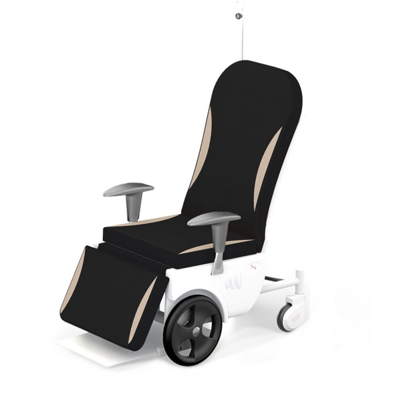 Pflegesessel GAMMA Transportsessel - Detailansicht der Räder und Bremsen, für Kliniken - Med-Praxisbedarf
