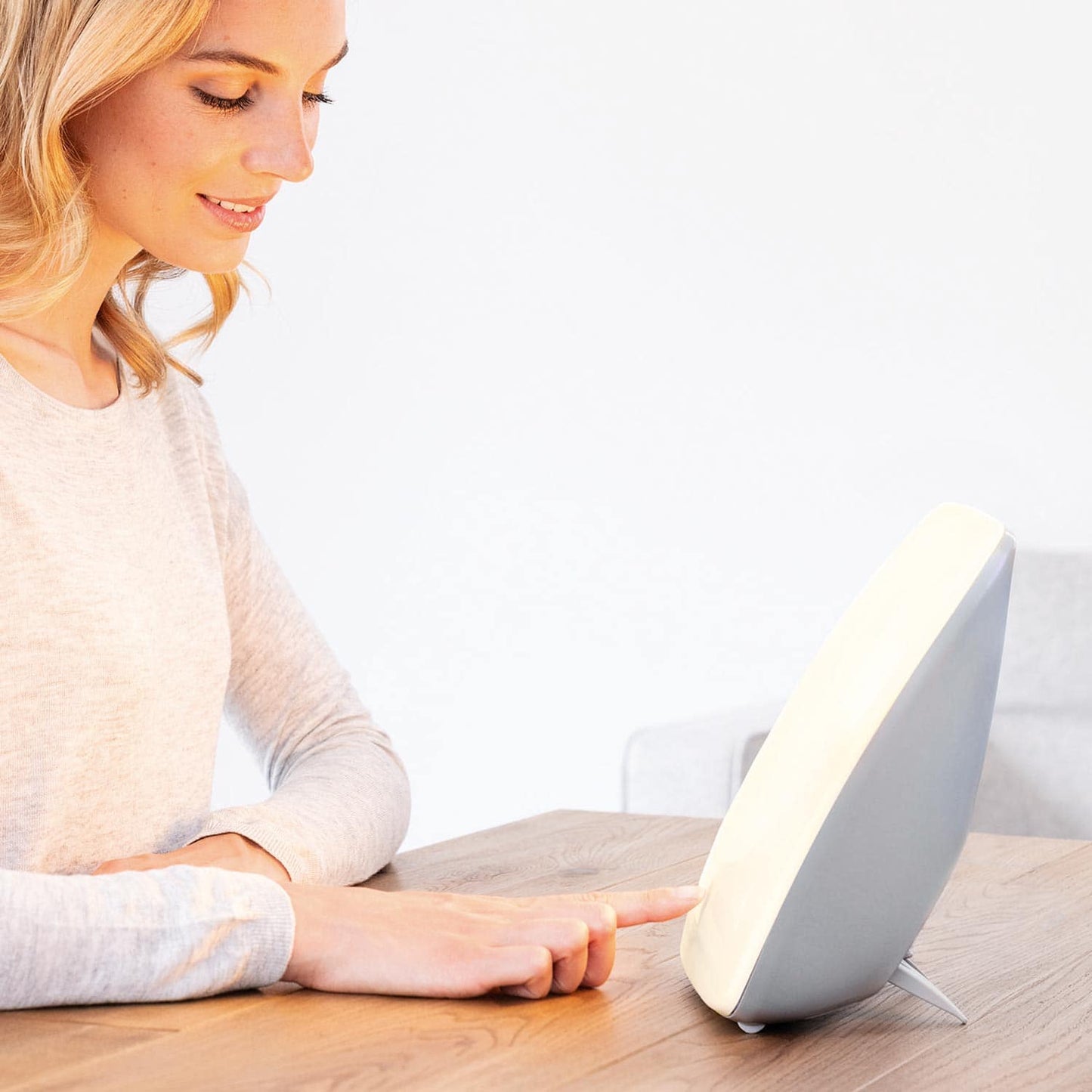 Beurer TL 41 Touch Lampe für Lichttherapie, Beleuchtungsfläche 27x20.7cm - Med-Praxisbedarf