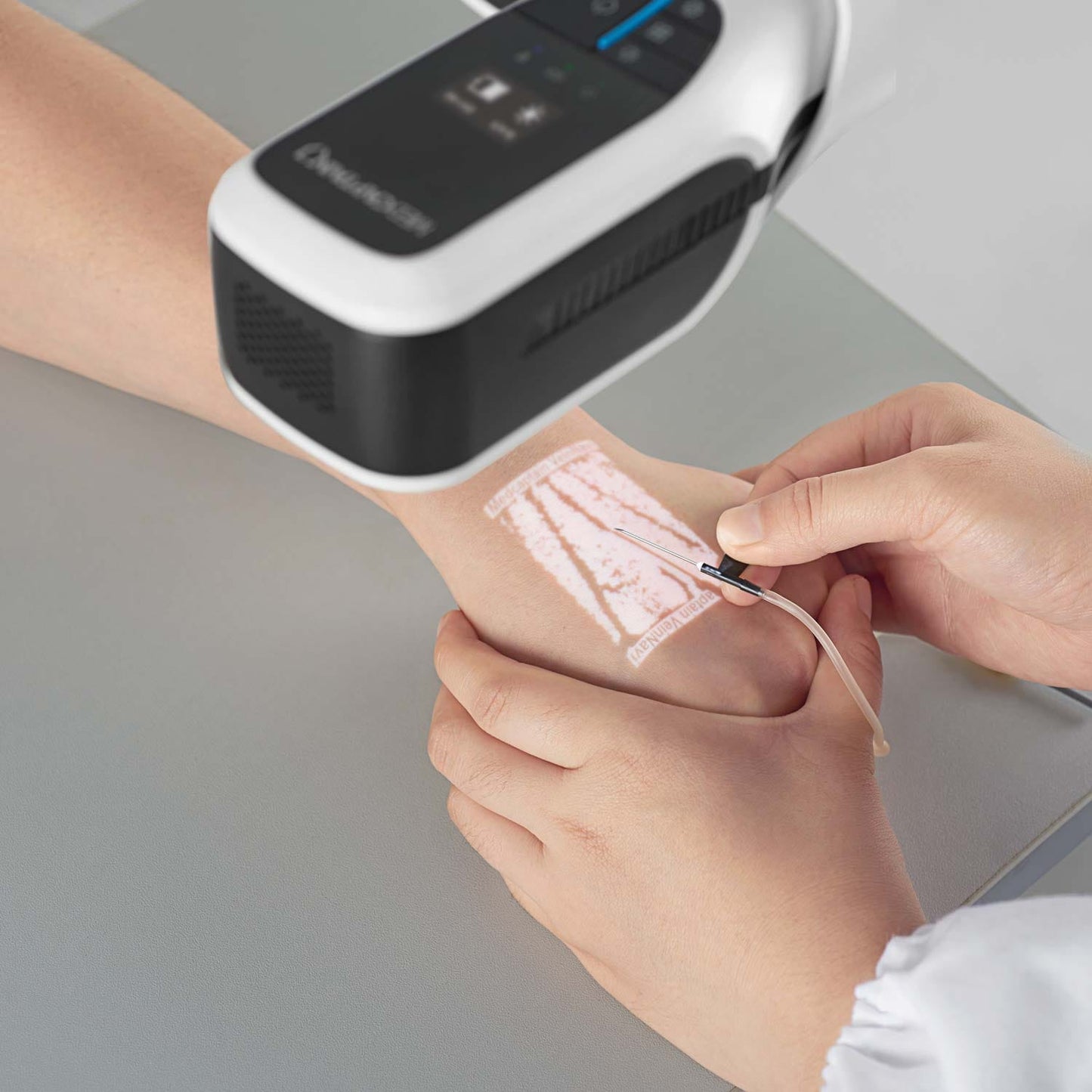 VeinNavi NAVI-60 Venenfinder von oben - Übersicht über Gehäuse und Verarbeitung - Med-Praxisbedarf