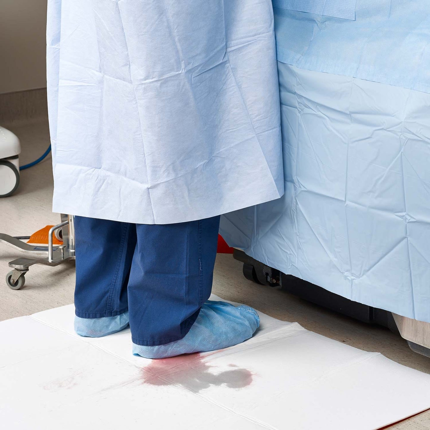 DriFloor Anti-Rutsch-Matte im Einsatzbereich - sichere Bodenmatte für Praxen und Kliniken - Med-Praxisbedarf