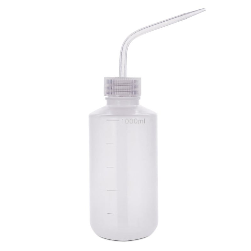 Medizinische Spritzflasche in Handhaltung - aus robustem und elastischem Polyethylen - Med-Praxisbedarf