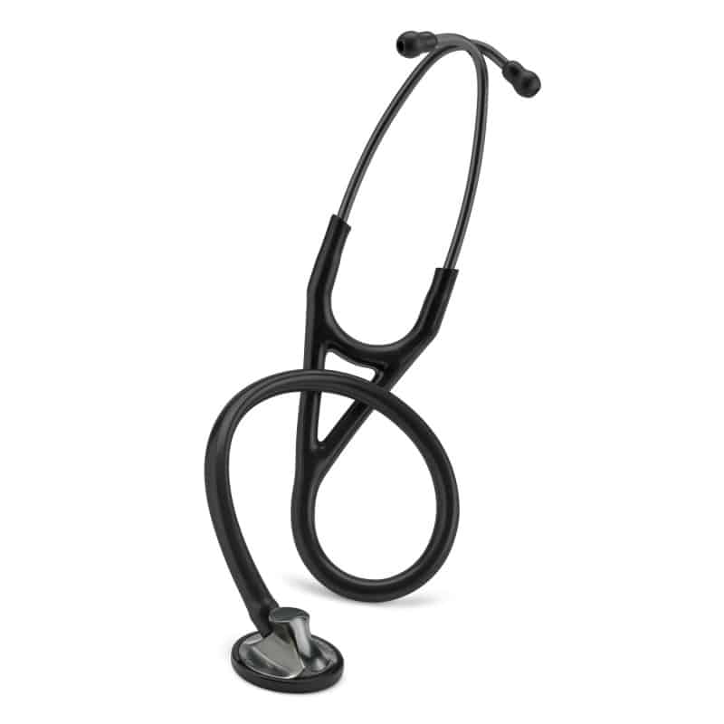 Littmann Master Cardiology Stethoskop im Einsatz - Arzt hört Herzgeräusche ab - Med-Praxisbedarf