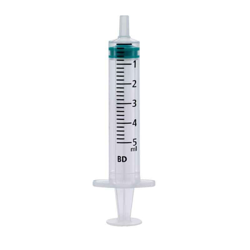 BD Emerald Spritzen im klinischen Kontext - Sterile Einmalspritzen aus Kunststoff - Med-Praxisbedarf