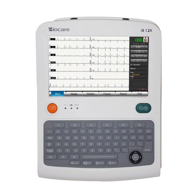 Bedienfeld des Biocare iE 12A EKG-Geräts - alphanumerische Tastatur und klare Anzeige - Med-Praxisbedarf