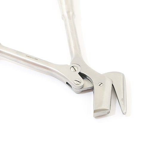 Gipsschere nach Stille - Detail der geschliffenen Klingen und ergonomischer Griffe - Med-Praxisbedarf