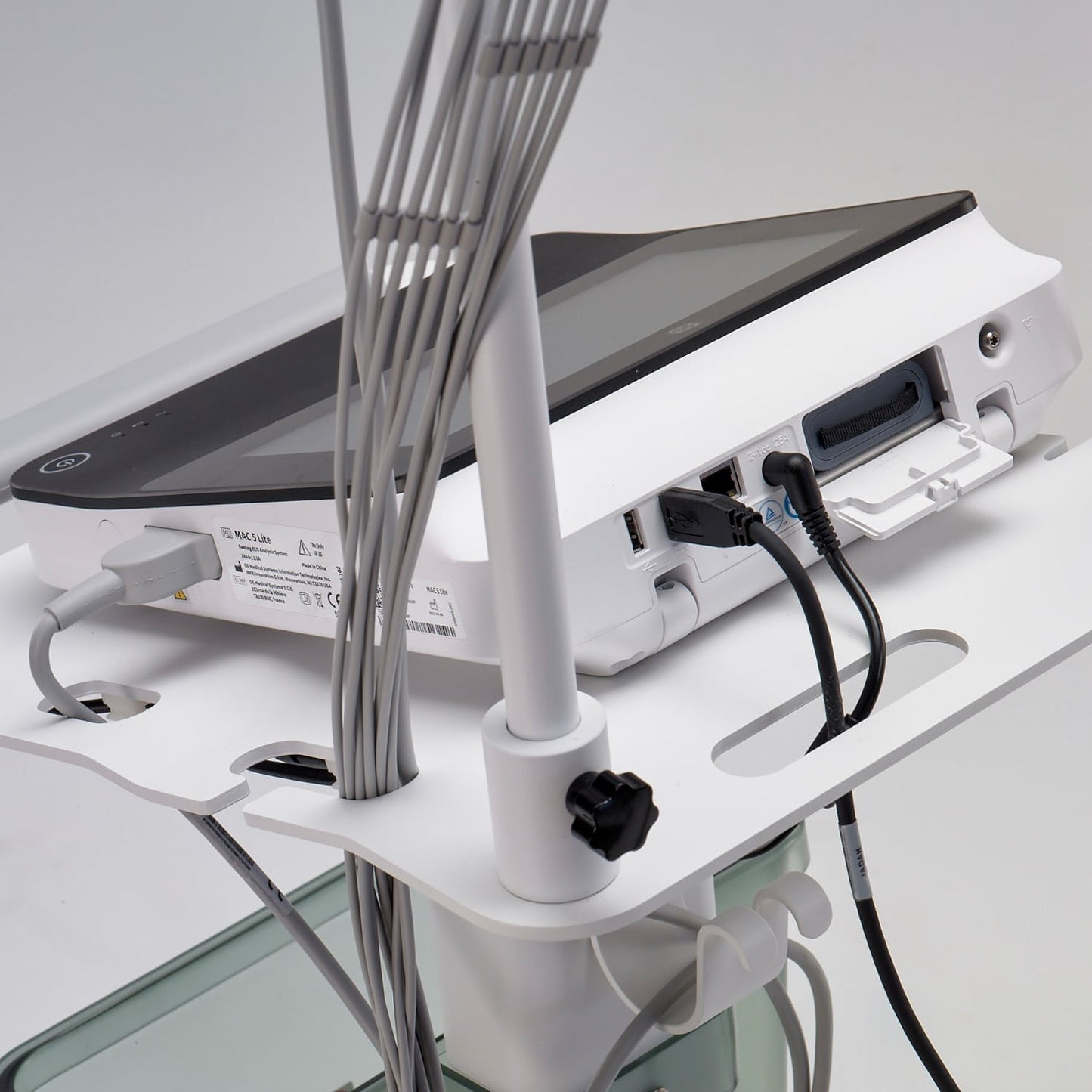 Fahrwagen für GE Healthcare MAC™ 5 - robuster Wagen für den mobilen Einsatz des EKG-Geräts - Med-Praxisbedarf