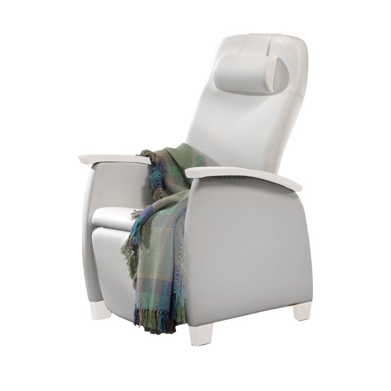 Relaxsessel Domus Relax von Haelvoet - Patientenliege mit Raster-Mechanik und Griffunterstützung - Med-Praxisbedarf