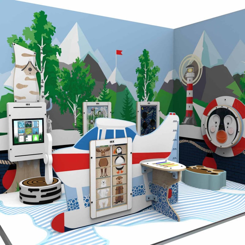 Arctic-Spielplatz IKC von der Seite - zeigt Höhe und Sicherheitsmerkmale für Kinder - Med-Praxisbedarf