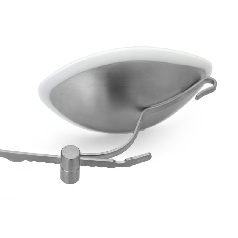 Titan-Patientenbrille im Seitprofil - leichte Schutzbrille für Laserbehandlungen - Med-Praxisbedarf