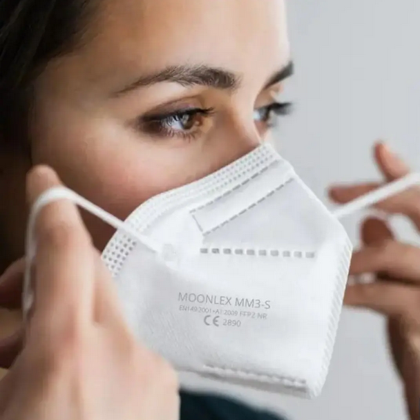 Moonlex FFP2 Maske verpackt - für den Einsatz in Pflege, Praxis und Klinik - Med-Praxisbedarf