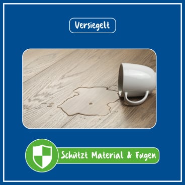 Verreiben des Laminat Renovierers - gleichmäßiges Verteilen mit einem blauen Tuch - Med-Praxisbedarf