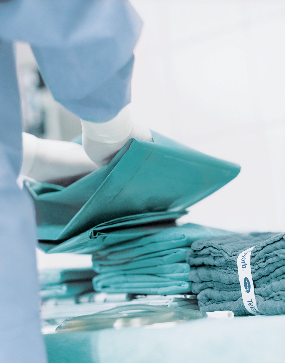 Foliodrape Protect Urologie-Set für optisch-invasive Operationen - sterile Einmalabdeckungen - Med-Praxisbedarf