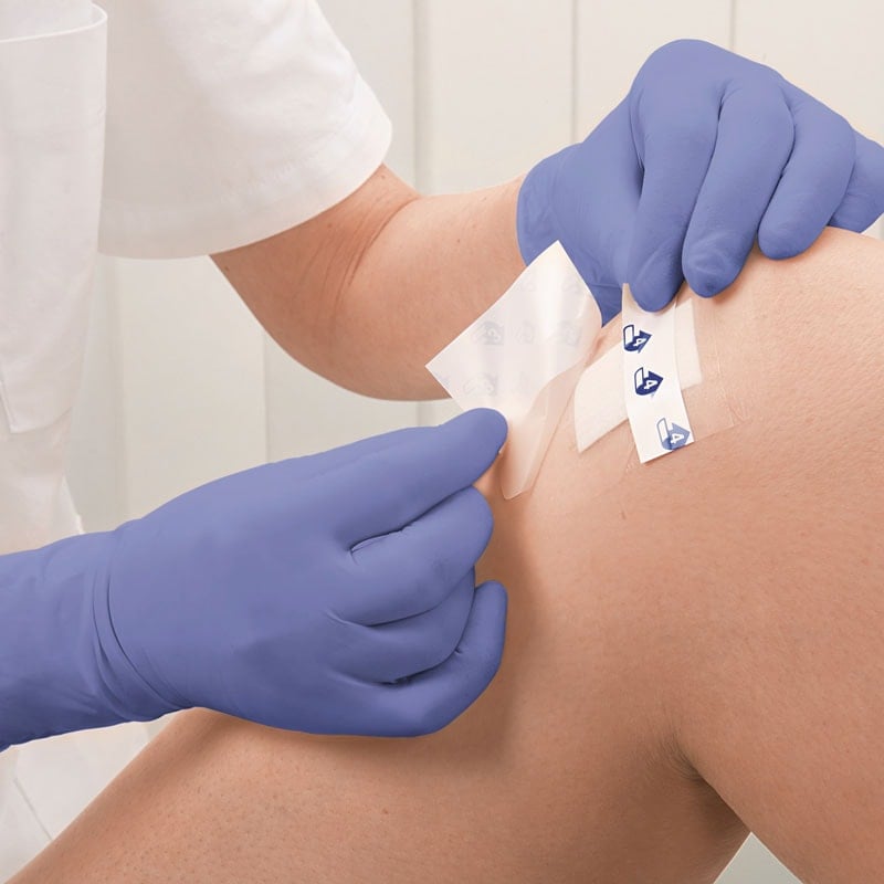 Hydrofilm Plus Verband mehrlagig - transparenter Rand, saugfähige Wundauflage Mitte - Med-Praxisbedarf