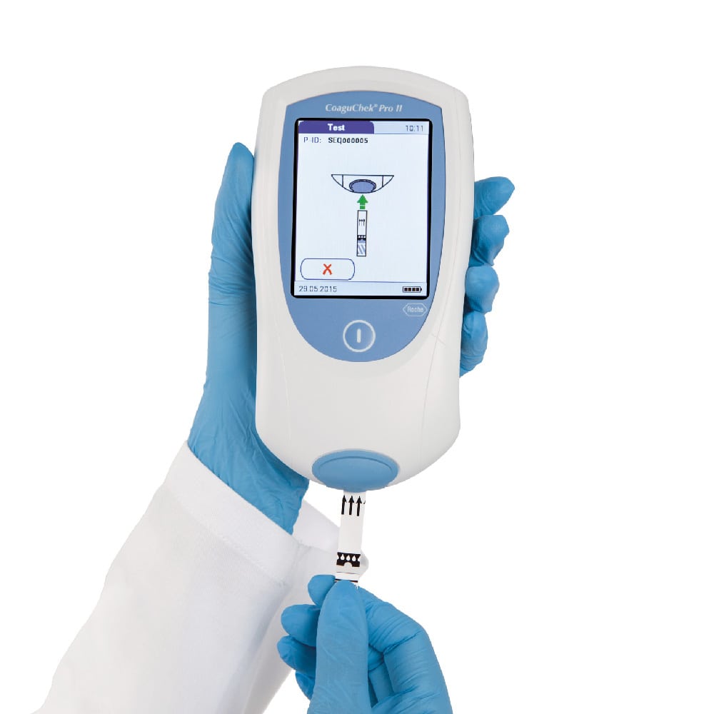 CoaguChek Pro II Geräteträger - mit Display und Teststreifeneinschub - Med-Praxisbedarf