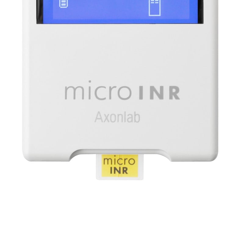MicroINR Gerinnungsmessgerät Bedienung - Display und Tasten für einfache Blutgerinnungsmessung - Med-Praxisbedarf